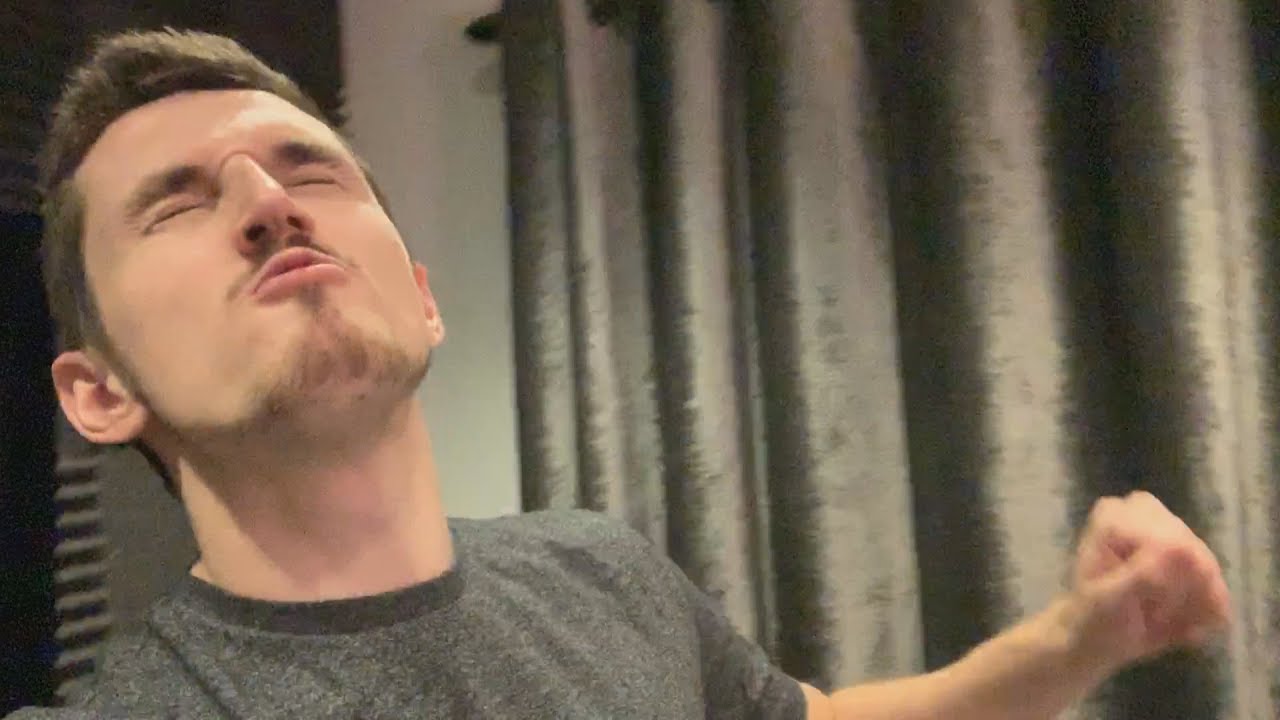 8Na0JRyf3zg/default.jpg
