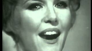 Petula Clark - Downtown