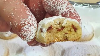 בקלי קלות-עוגיות שקדים יווניות (ליהי קרויץ - מטבח בקלי קלות) - התמונה מוצגת ישירות מתוך אתר האינטרנט יוטיוב. זכויות היוצרים בתמונה שייכות ליוצרה. קישור קרדיט למקור התוכן נמצא בתוך דף הסרטון