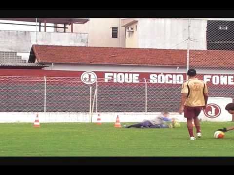 vitor goleiro