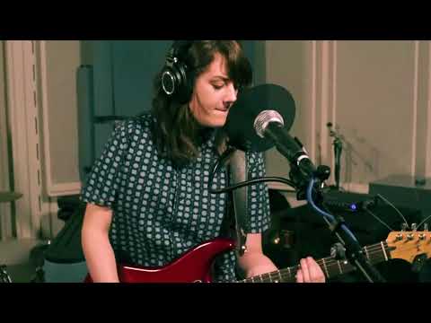 Queen City Sessions: Pout - "Deflated"