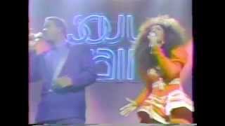 Soul Train 87' Performance - Kashif and Meli'sa Morgan - Love Changes!