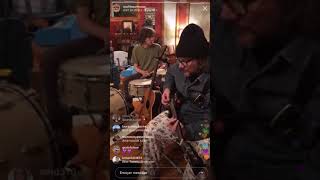 Jeff Tweedy : Too Far Apart