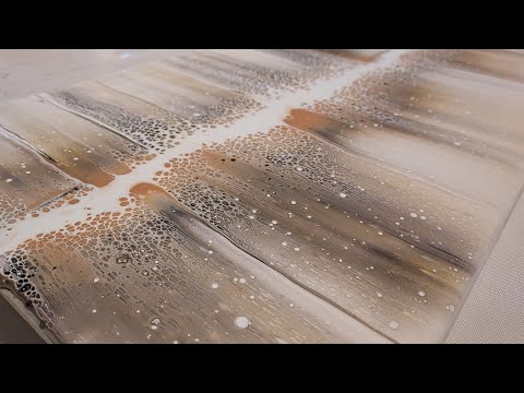 Acrylic Pouring Swipe using Australian Floetrol