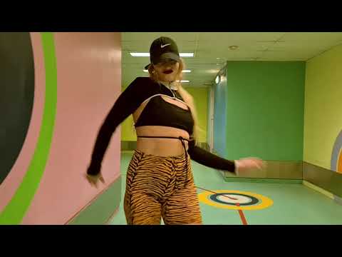 #BadGirlChallenge Winner @GoodHewJacoby 🚨 David Jay & Mo A Lee