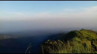 preview picture of video 'Pendakian bukit watu jengger'