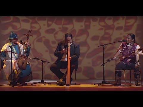 Yidaki - Didgeridoo meets Mongolia  & Tibet. Brought to you by Tenzin Choegyal