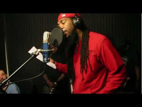 Miracle Babyz ft. Pastor Troy- "I Tell Her, I Show Her" in the Studio prod. by Op, Buck Main (Hook)