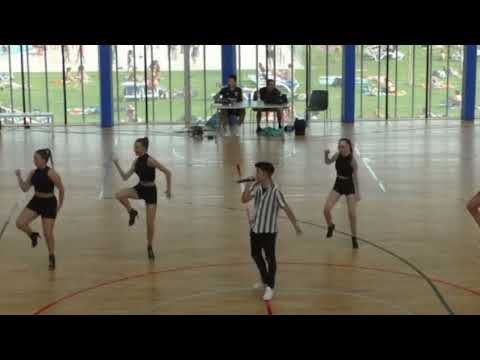 Javi Blanco interpreta 'Cómo sería' en la Donostia Futsal Cup