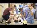 Mom Gives Birth in Hospital Hallway: 'I Could Feel His Head' Mom Gives Birth in Hospital Hallway: 'I Could Feel His Head'
