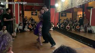 Video thumbnail for Virginia Vasconi y Juan Cupini bailan en La Cachivacheria Milonga