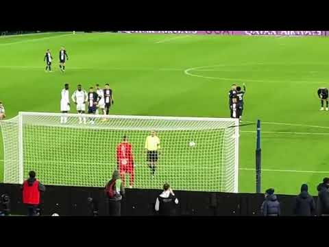 le but de Kilian Mbappe contre Strasbourg pour donner la victoire au PSG