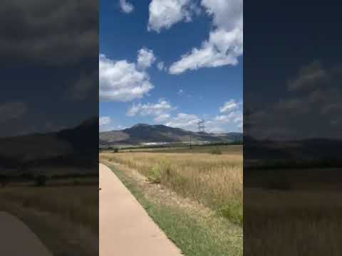 bike path to the beach