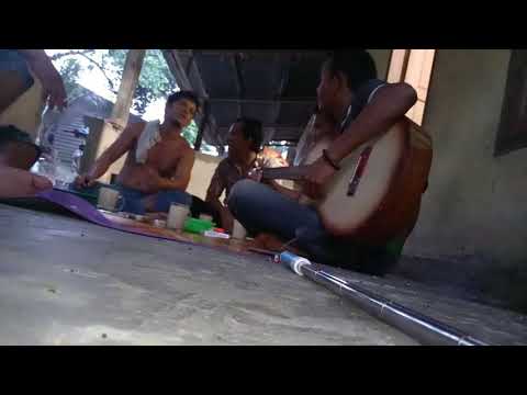 Arghana trio.adong solot di tonga-tonga