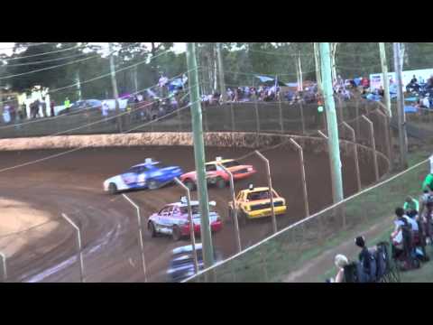 Modified Production - Heat 7 - Aussie Open - Maryborough Speedway - 29.12.12