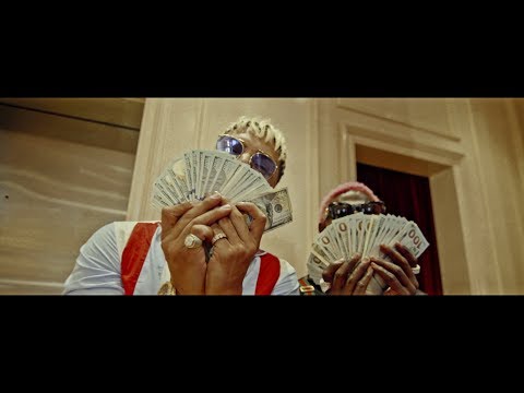 De la Tienda - Atuedadvasegui feat Anyelo RR - (Video Oficial)