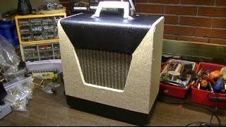 Sean Connery Solves the Mystery of the Unknown Guitar Amp