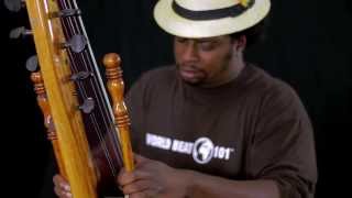 Amadou Kouyate Solo Kora - World Beat 101