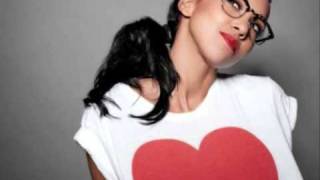 Jodie Connor ft Tinchy Stryder - Bring it (2011)