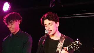 Inhaler | Love will tear us apart @ The Workman&#39;s Club (Dublin), 31.12.2017