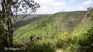 preview picture of video 'Le point du vue des Gorges (Gorges Viewpoint)'