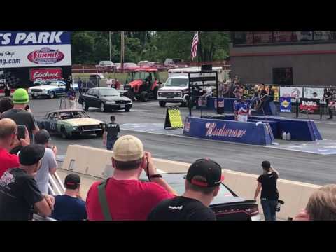 Nascarlo vs Crown Vic. Roadkill Ziptie Drags. Norwalk,OH 2017