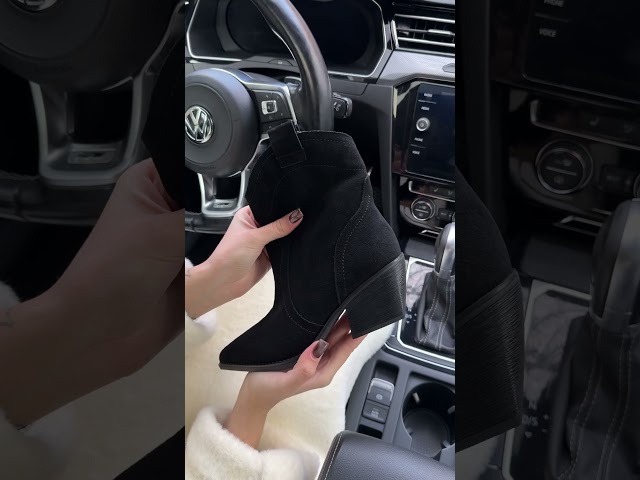 Чоботи жіночі шкіряні байка хутро 592641 Чорний Черевики козаки жіночі замшеві байка 594017 Чорні