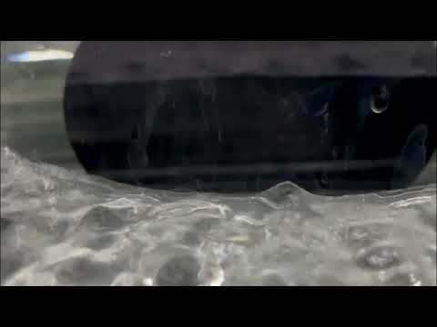 Trough type megasonic cleaning machine - efficient removal of product surface pollution particles