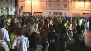 preview picture of video 'EffectoDomino - FlashMob a Montebelluna!'