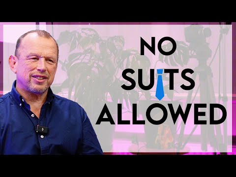 Highways TV NO SUITS ALLOWED: Danny Adamson, Messagemaker Displays