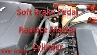 322-2008 Saturn Vue XR-Master cylinder replaced