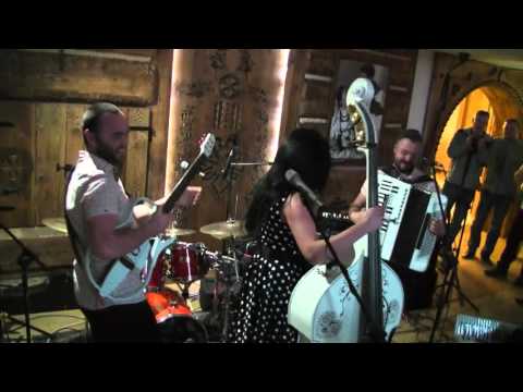 Megitza Trio dla Karola  Stopki- "Caje sukarije" i "Kolejka".