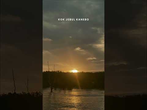 KAWANEN SAUR | Maghribe Jek Suwe - Denny Caknan (Story WA) #liriklagu #dennycaknan #shorts #storywa