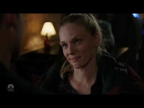 Hailey & Jay's First Kiss || Chicago P.D. 8x03 Full Scene
