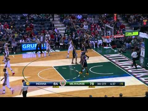 Jared Dudley Shoots Ball Backwards   Pacers vs Bucks   March 26, 2015   NBA 2014 15 Season
