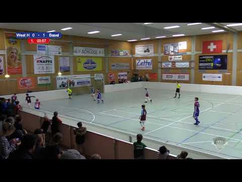 Spiel 43: West Ham United - FC Basel │U12 Hallenmasters TuS Traunreut 2018