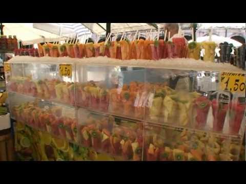 サン ジャコモ ディ リアルト教会のファサード