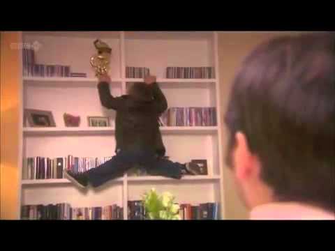 Lifes Too Short - Warwick Davis Climbs For Award