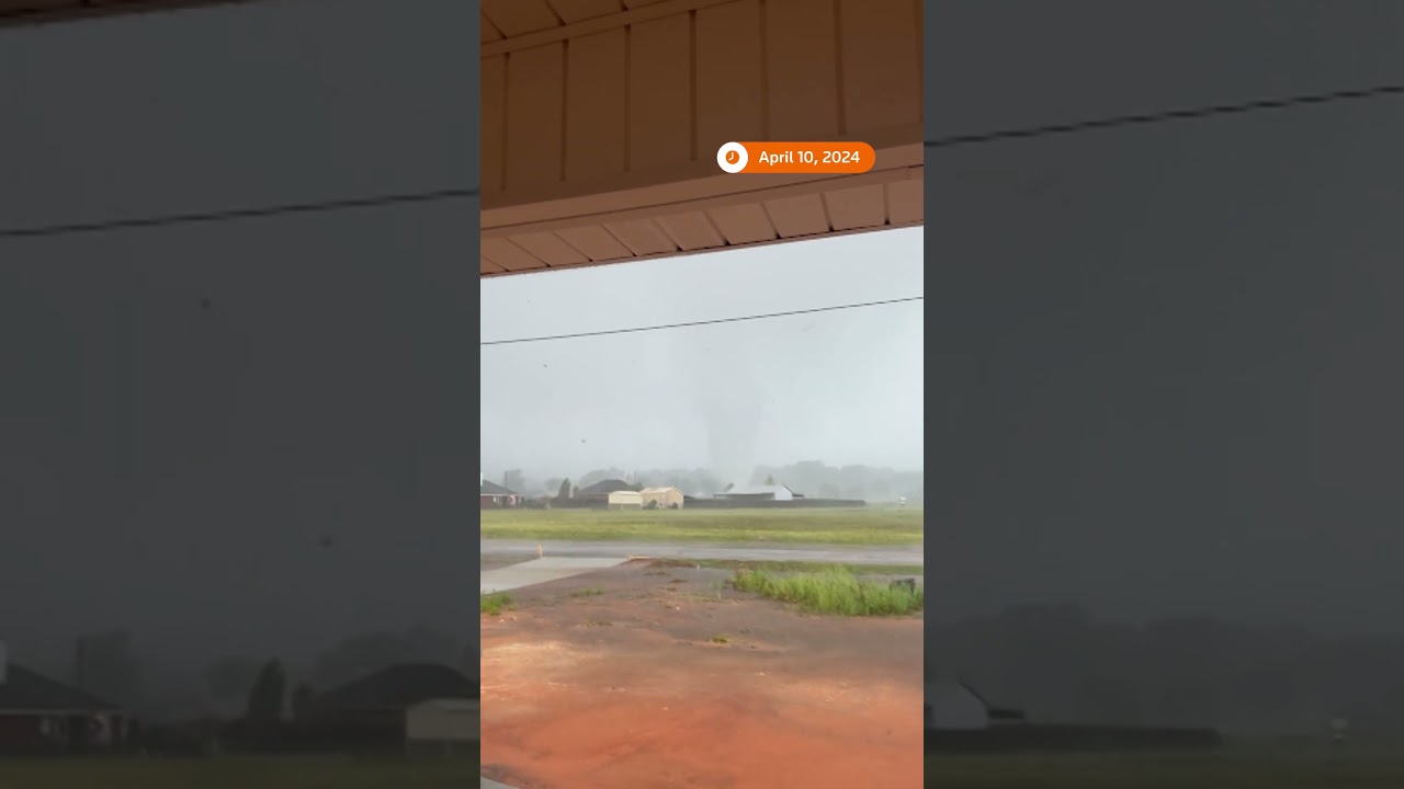 Tornado rips through rural Alabama
