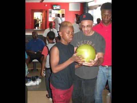 Rodney Gordy @ Youth Bowling Clinic