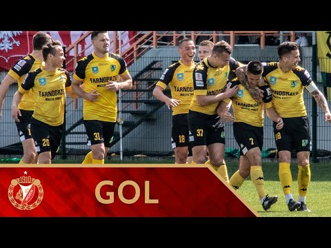Siarka Tarnobrzeg - Widzew Łódź 1:1 - gol Kamila Radulja