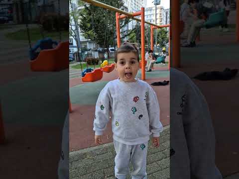Parktaki çocuk Ömer'e ne yapmış❓️😱😂