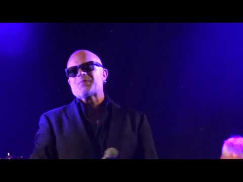 Coco jr - Suspicious Minds