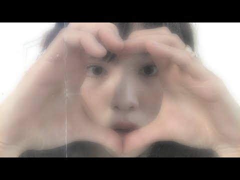 . . i don't chase, i attract ☆