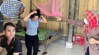 Download lagu Uncomfortable with the intimacy between Tu and the other girl, Hoa played a prank on her mp3 Download lagu Uncomfortable with the intimacy between Tu and the other girl, Hoa played a prank on her mp3