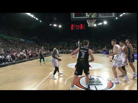 Finn Delany Dunk And Stare Down | Sky Sport Breakers vs. Brisbane Bullets