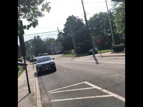 Town of Mamaroneck Engine 51 responding to I95 for a Mva