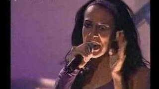 Monica Naranjo - Pantera en Libertad (En directo)