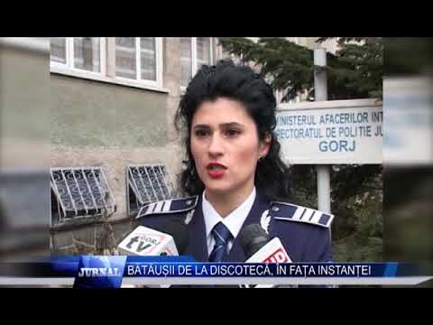 BATAUSII DE LA DISCOTECA IN FATA INSTANTEI