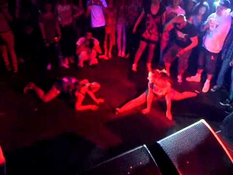 Pionear Cam: Ward 21 feat. The Unnamed Dancers (Москвa-16 Тонн/Moscow-16 Tons May24 2013)